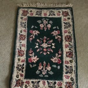 Vintage thick wool green and ivory oriental rug 2’ X 3’
